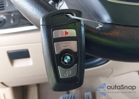 2016 BMW X3 xDrive28I z USA, uszkodzony, nr VIN 5UXWX9C57G0D91872